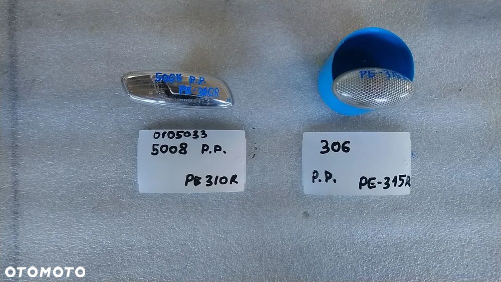 PEUGEOT REFLEKTORY HALOGEN KIERUEK LEWE PRAWE - 22