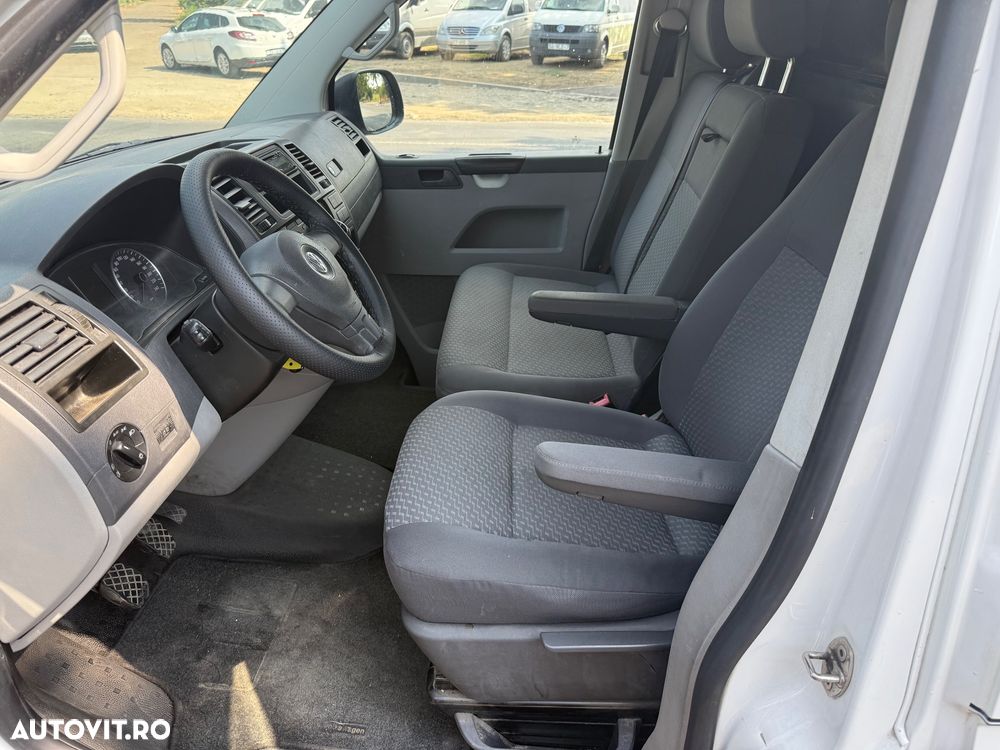 Volkswagen Transporter - 6