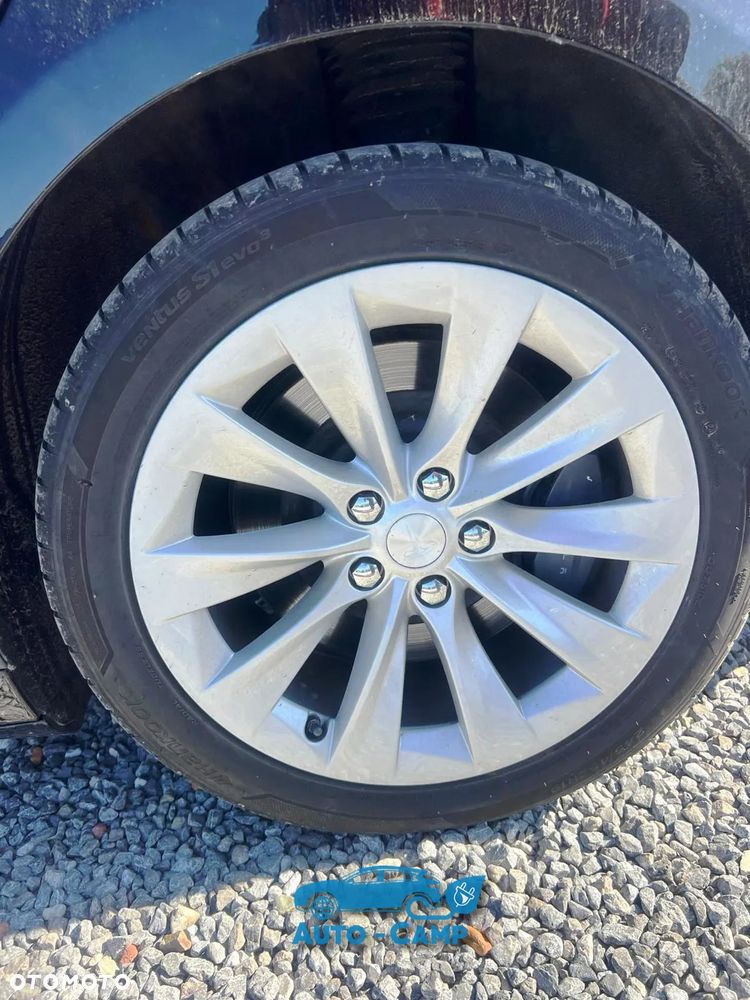 Tesla Model S 100D Allradantrieb Performance - 32