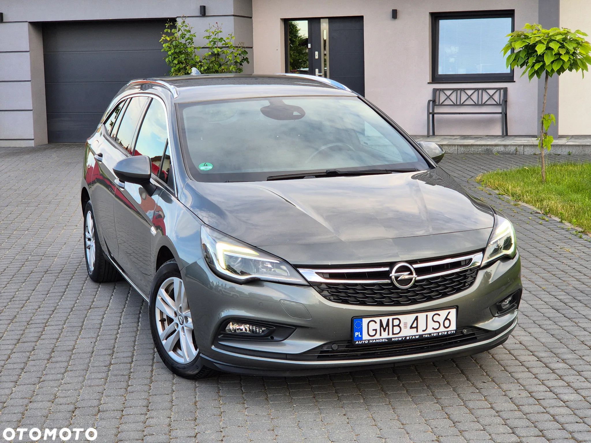 Opel Astra 1.6 D (CDTI) Start/Stop Sports Tourer Dynamic - 1
