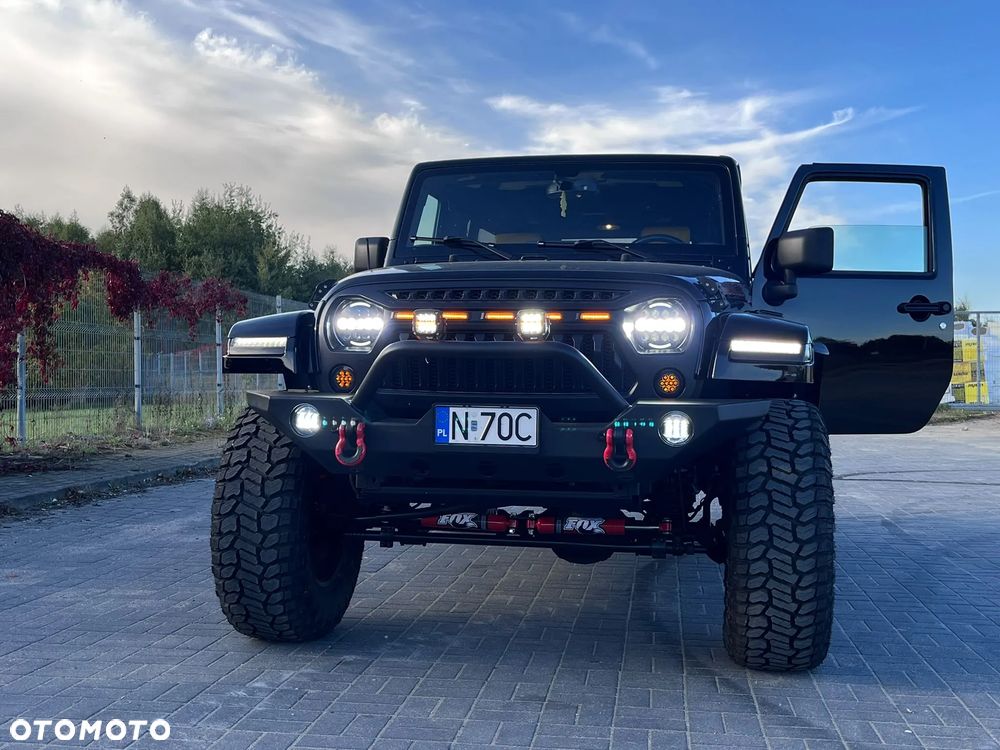 Jeep Wrangler - 1