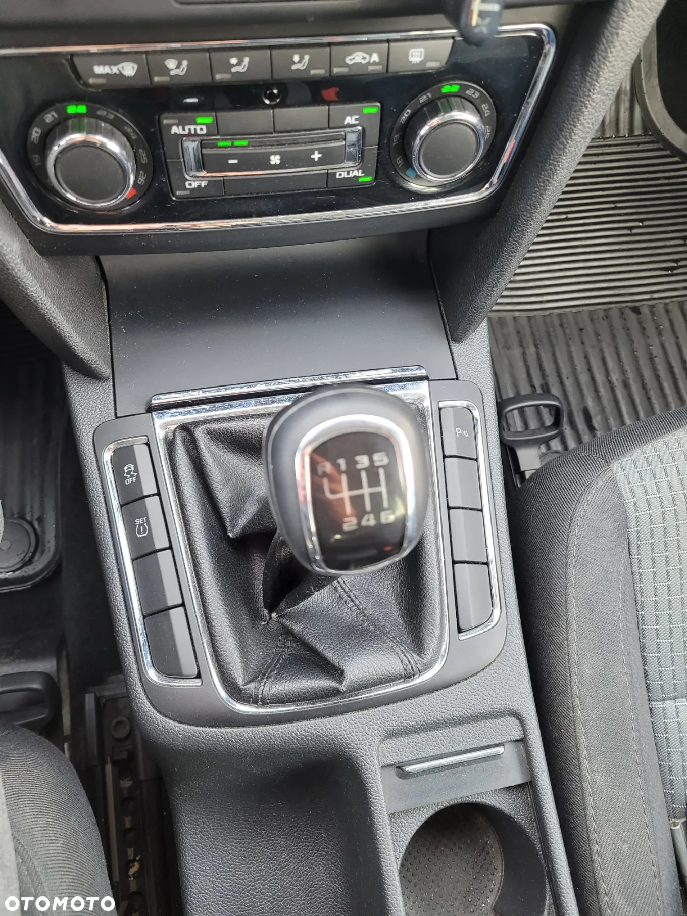 Skoda Superb Combi 2.0 TDI Active - 20