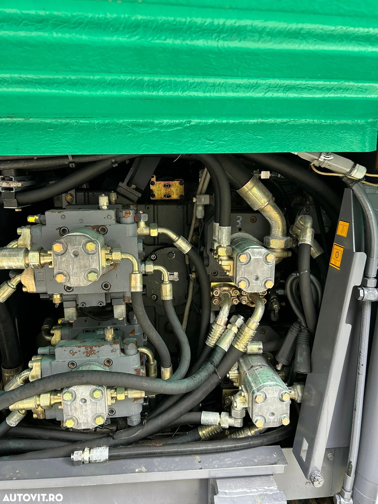 Wirtgen VOGELE S 1900-2 - 8