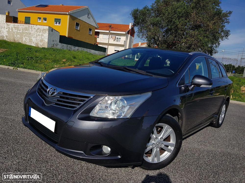 Toyota Avensis SW 2.0 D-4D Exclusive - 54