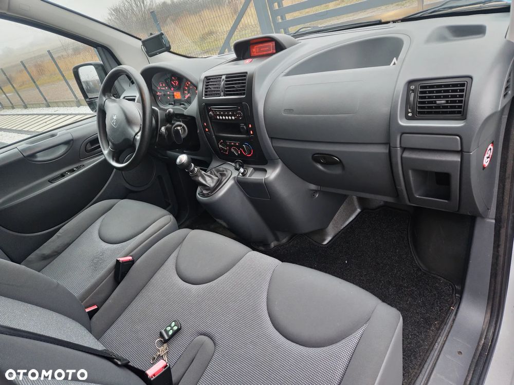 Peugeot Expert - 11