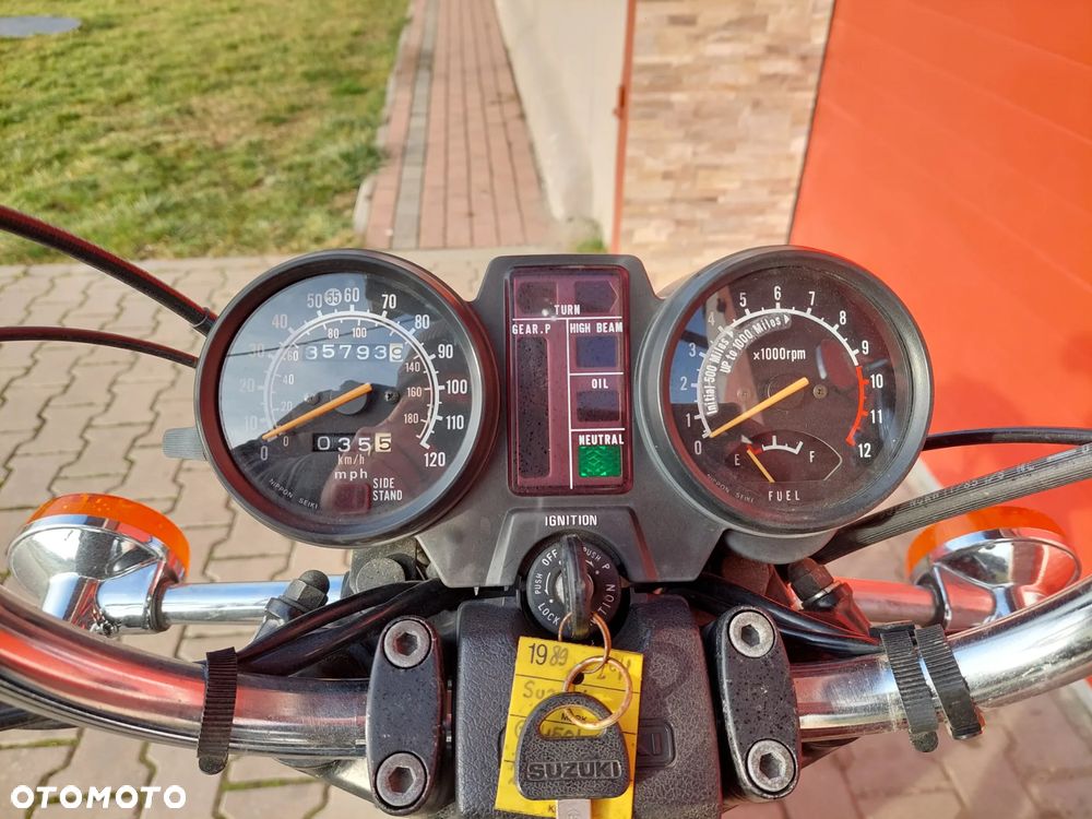 Suzuki GS - 8