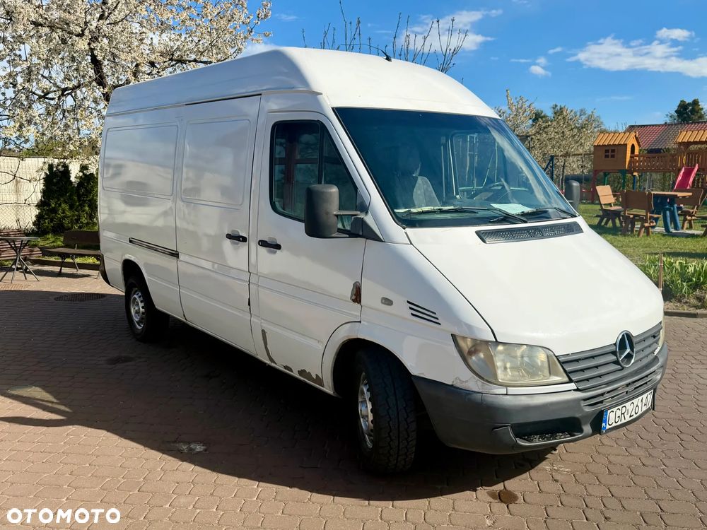 Mercedes-Benz SPRINTER - 4
