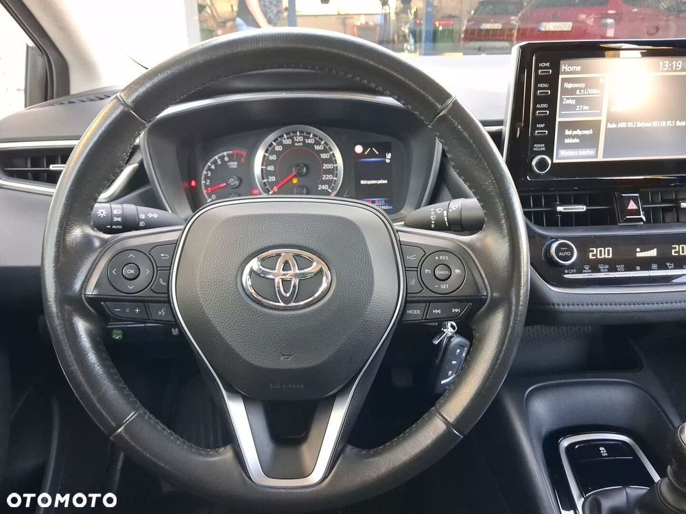 Toyota Corolla - 18