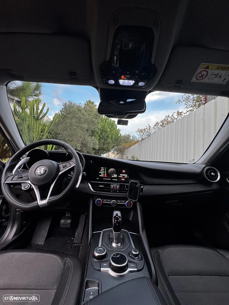 Alfa Romeo Giulia 2.2 D Super AT8 - 15