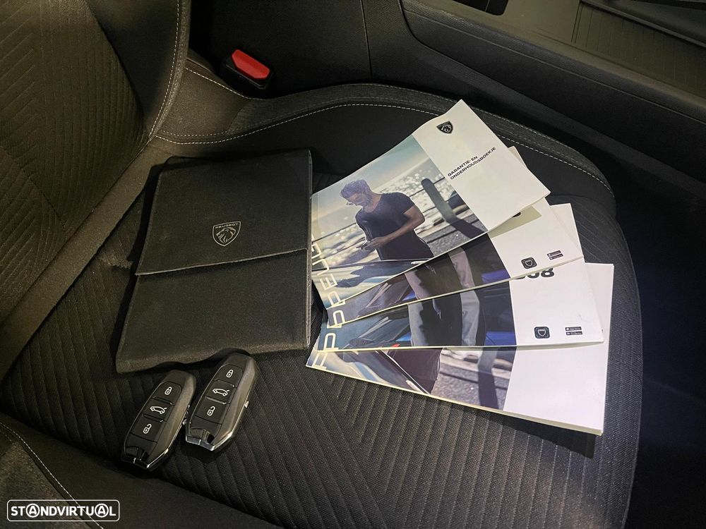 Peugeot 308 SW PureTech 130 EAT8 Active Pack - 33