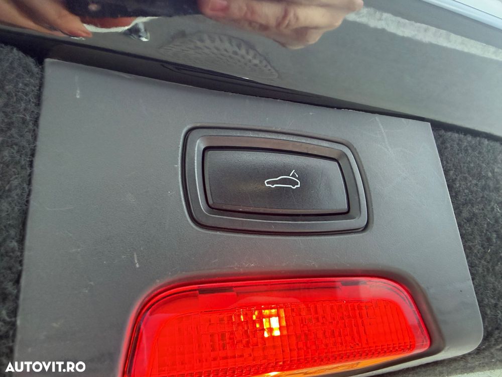 Porsche Cayenne Platinum Edition - 36