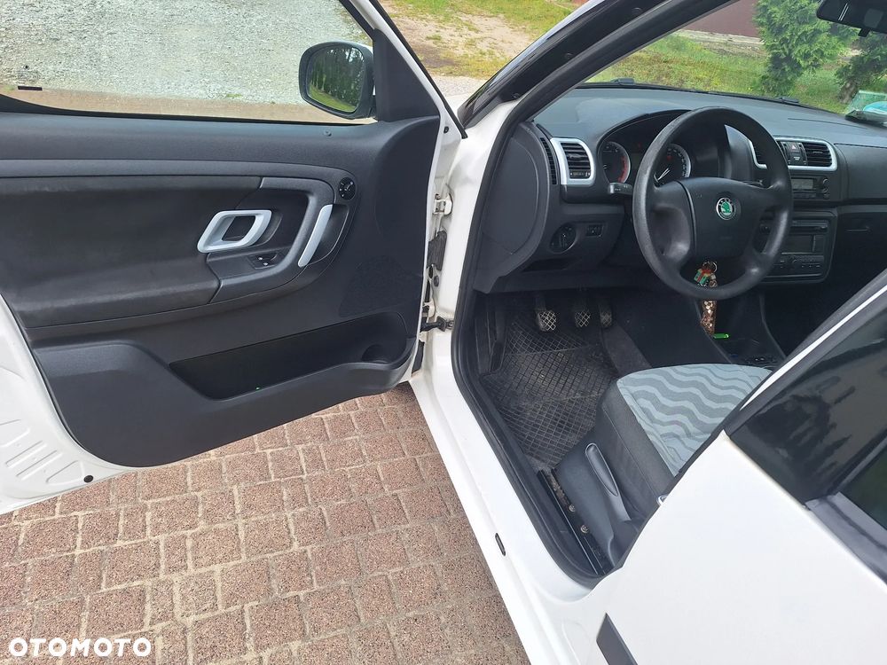 Skoda Roomster 1.2 12V HTP - 6