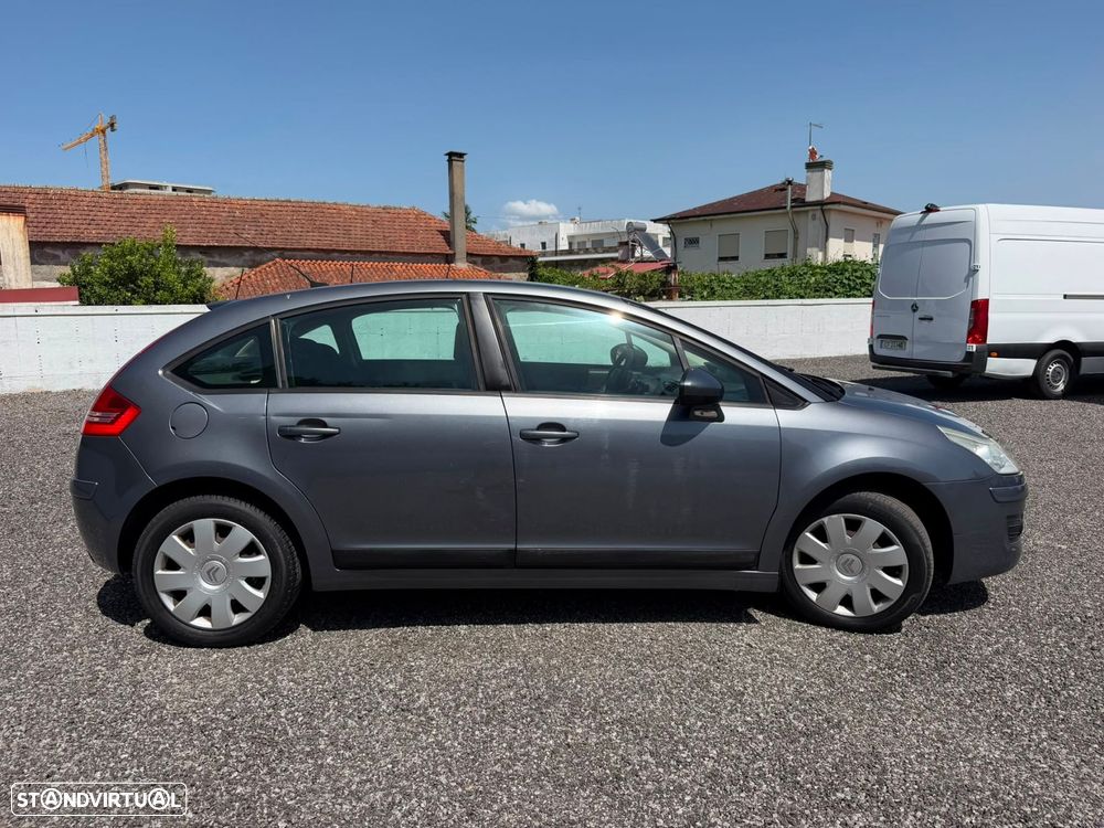 Citroën C4 1.6 HDi Attraction - 11