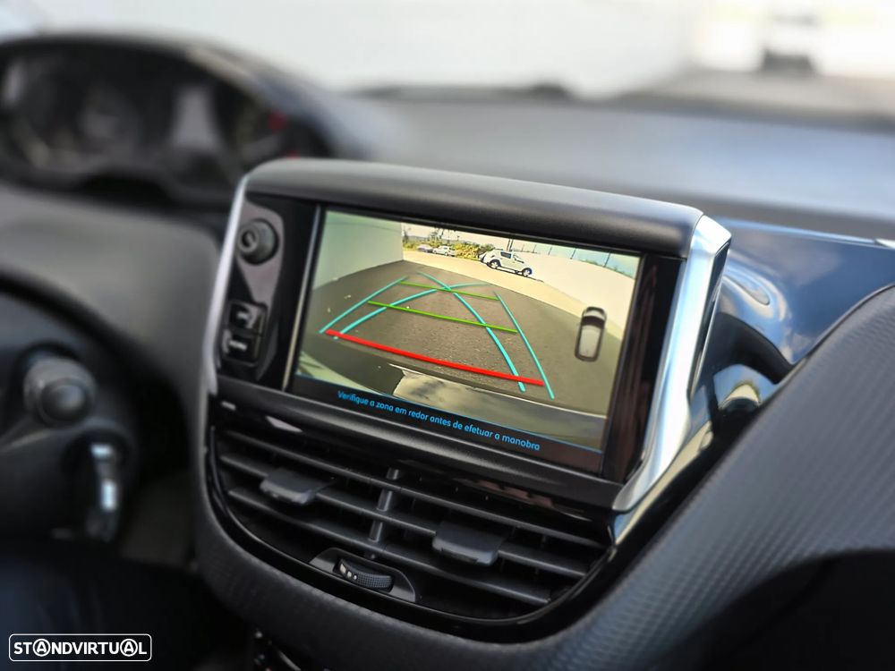 Peugeot 208 PureTech 110 Stop & Start Allure - 26