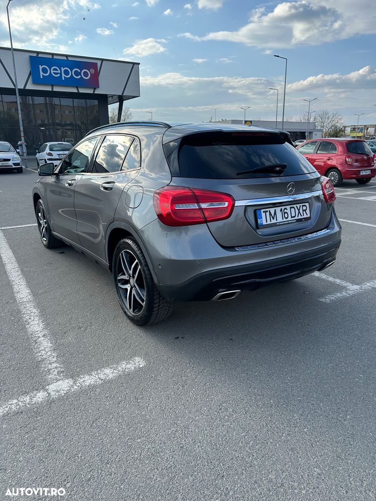 Mercedes-Benz GLA 200 (CDI) d 7G-DCT AMG Line - 11