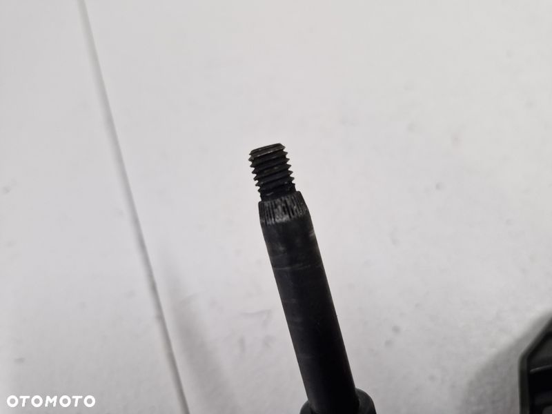 RENAULT TWINGO 3 III SILNICZEK WYCIERACZKI TYŁ TYLNY 287102049R - 2