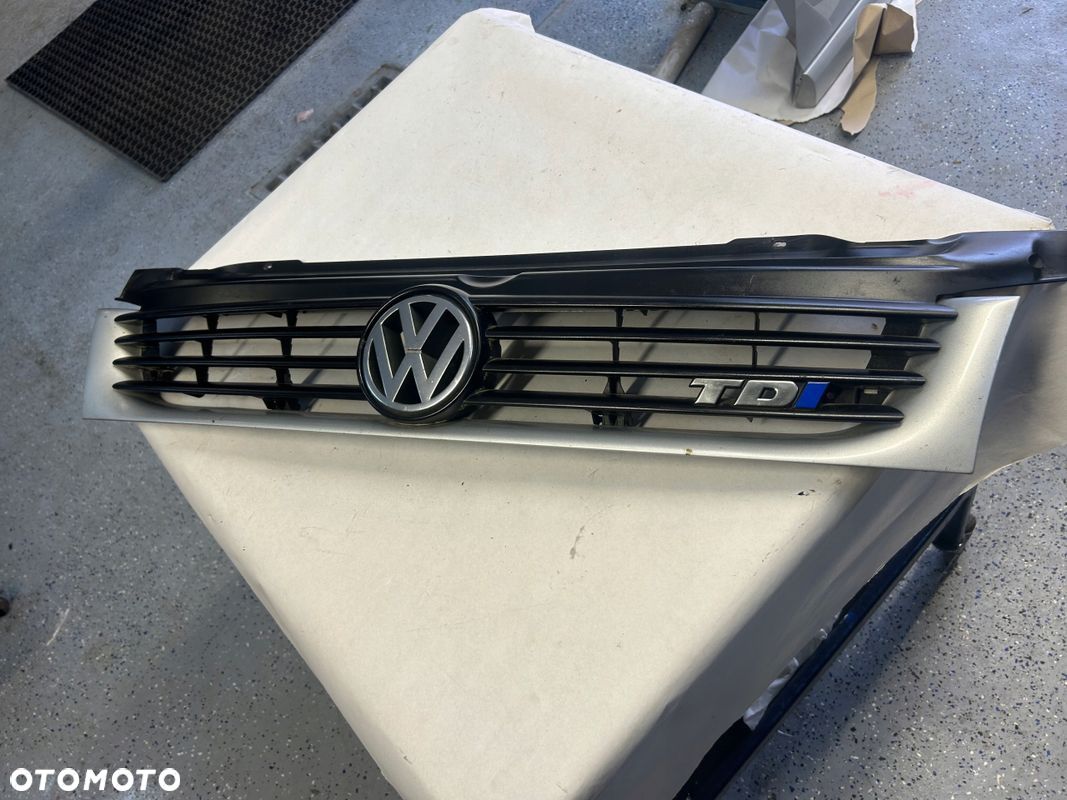 VW T4 LIFT ATRAPA GRILL 7D0853651 - 1