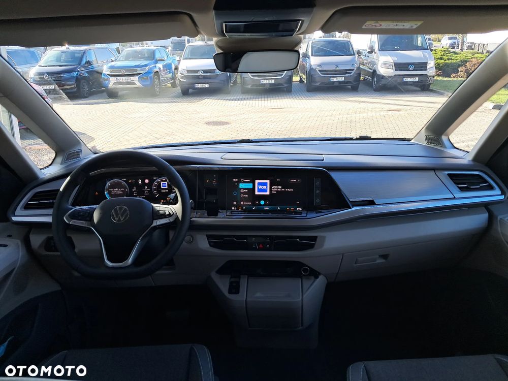 Volkswagen Multivan - 9