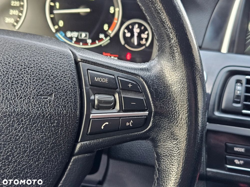 BMW Seria 5 530d - 28