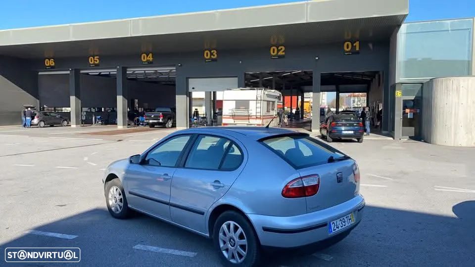 SEAT Leon 1.9 TDI Confort AC - 3