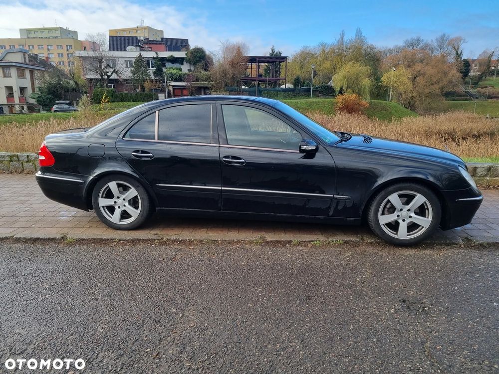 Mercedes-Benz Klasa E - 6