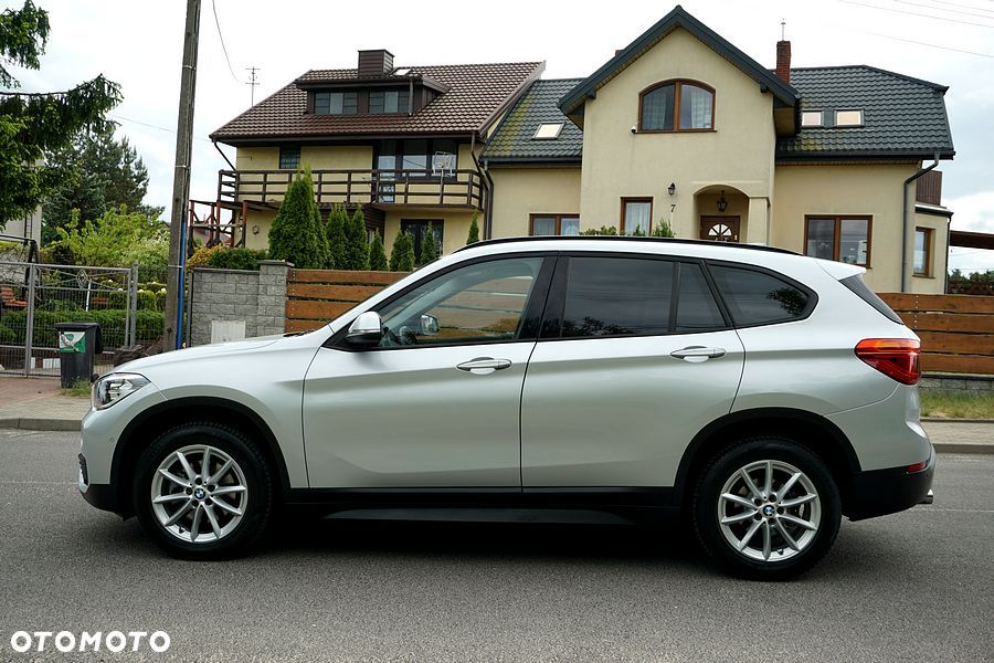 BMW X1 sDrive18d xLine sport - 13