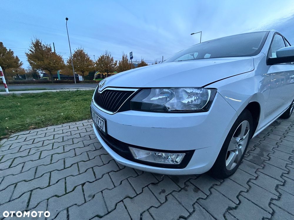 Skoda RAPID 1.2 TSI Ambition - 13