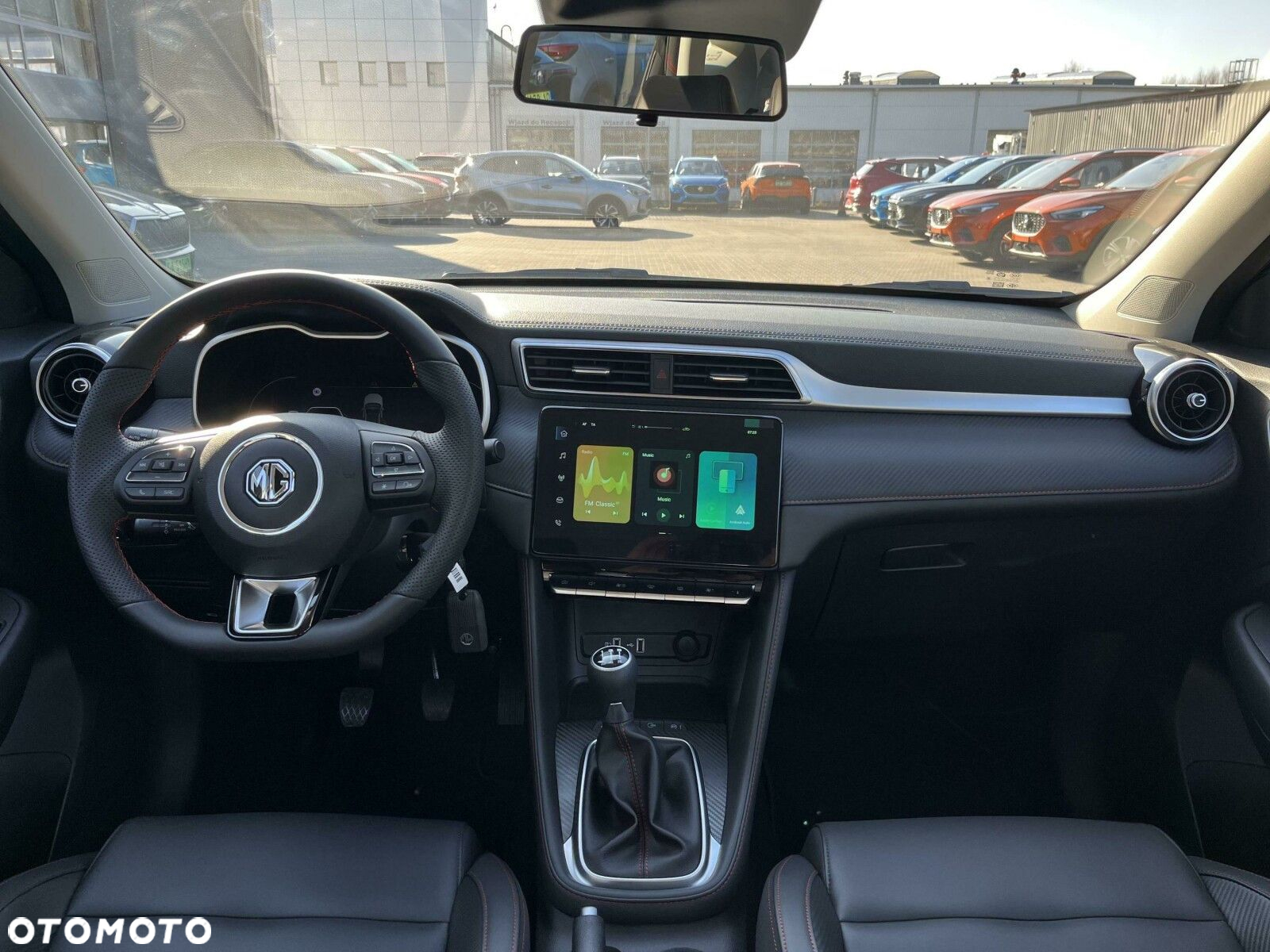 MG ZS - 15