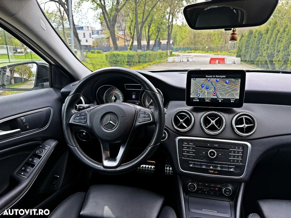 Mercedes-Benz GLA 180 d 7G-DCT Activity Edition - 14