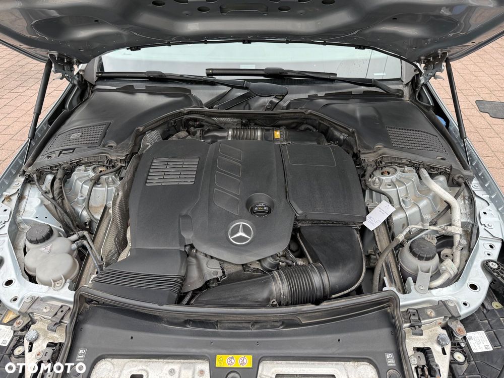 Mercedes-Benz Klasa C 220 d mHEV Avantgarde - 29