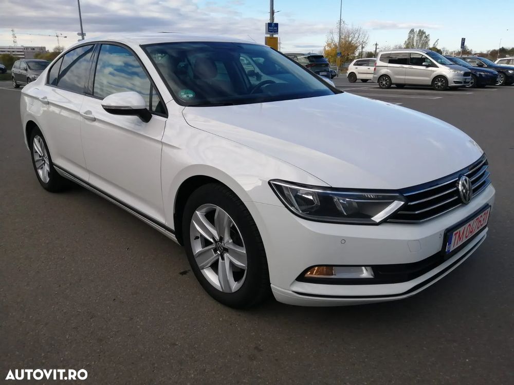 Volkswagen Passat - 2