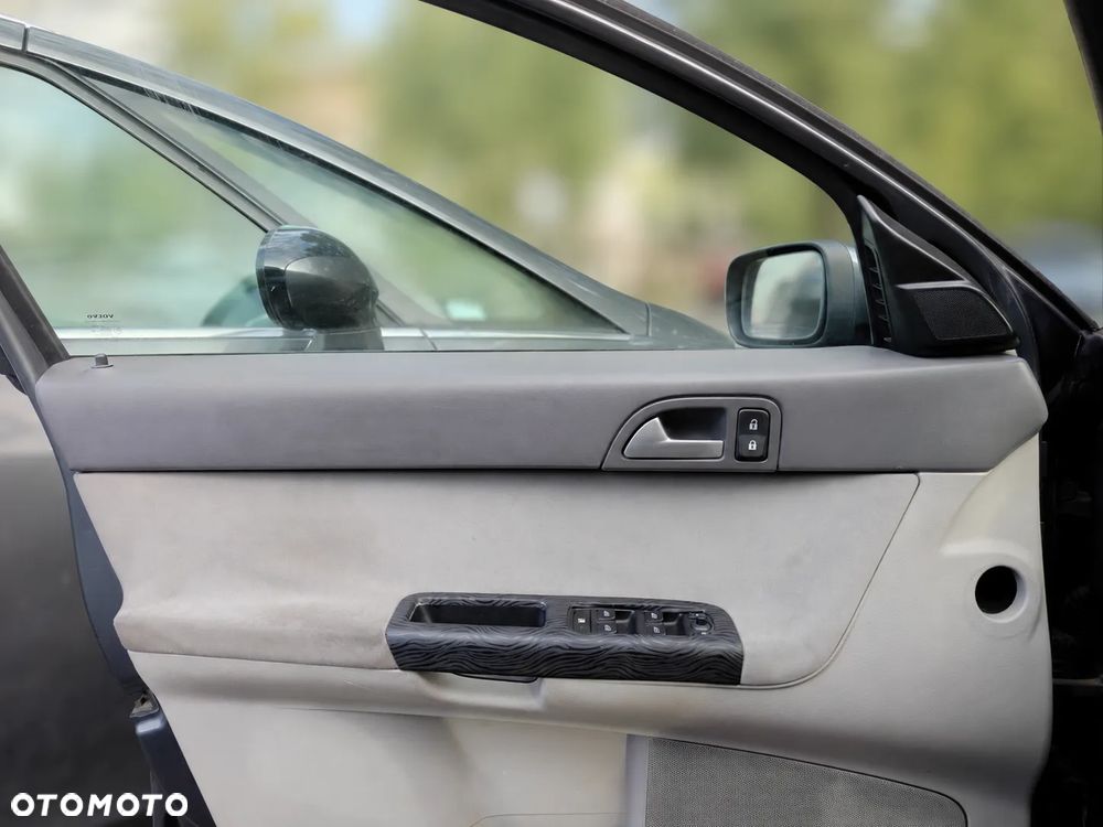 Volvo V50 2.0D Momentum - 11