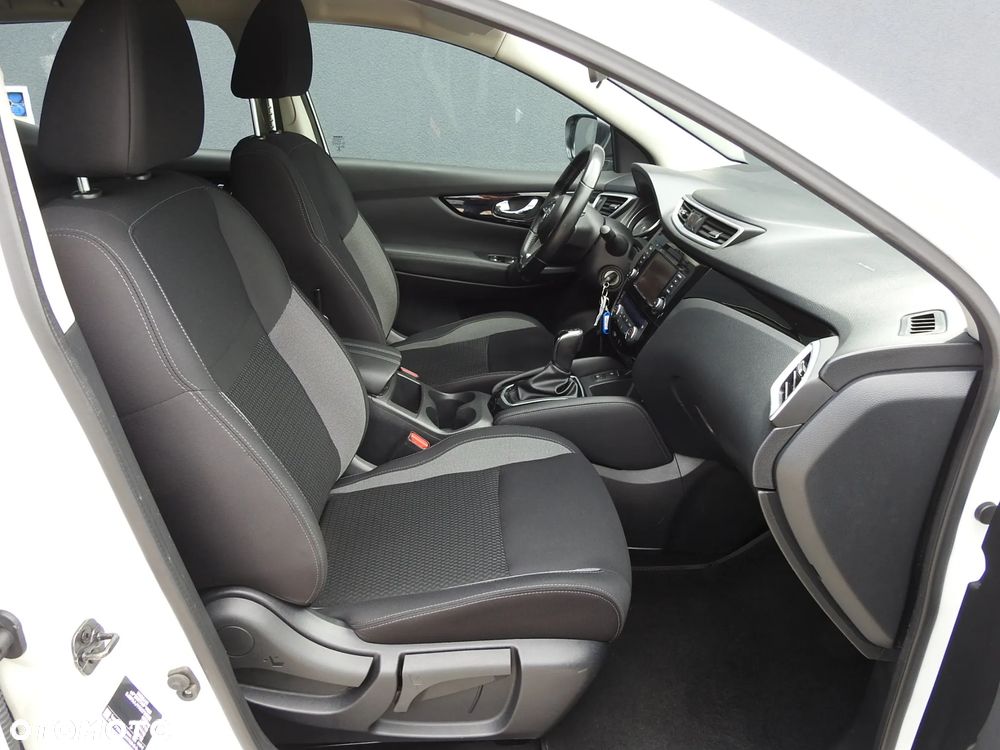 Nissan Qashqai 1.5 dCi DCT N-TEC - 11