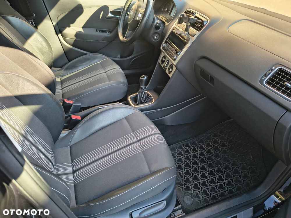 Volkswagen Polo - 16