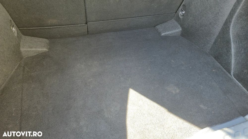 Toyota C-HR 1.8 HSD 4x2 CVT C-lassy - 11