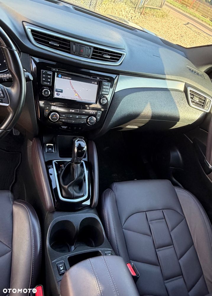 Nissan Qashqai 1.2 DIG-T Xtronic 360 - 32