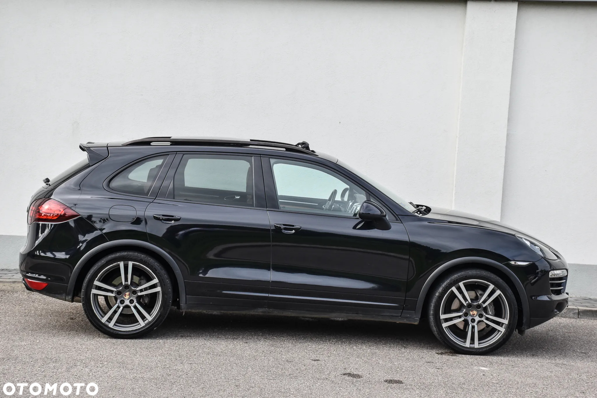Porsche Cayenne Diesel Platinum Edition - 16