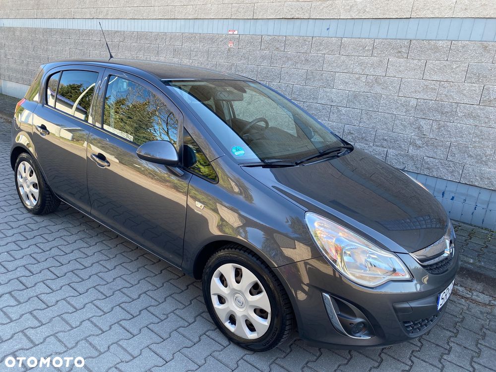 Opel Corsa 1.4 16V Active - 1