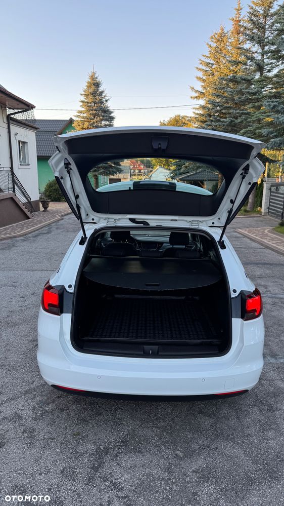 Opel Astra - 20