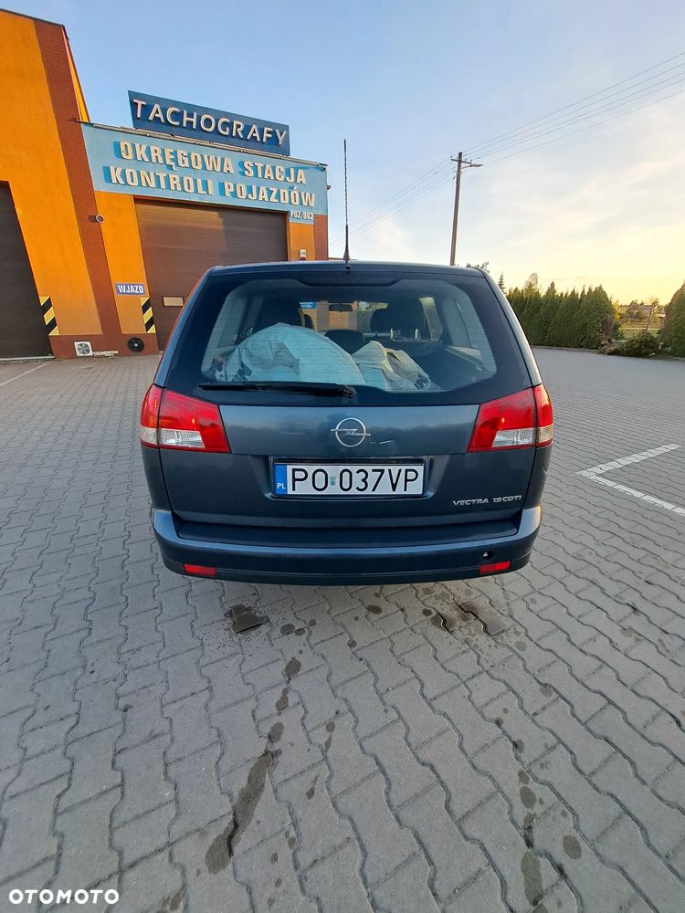 Opel Vectra 1.9 CDTI Essentia - 9