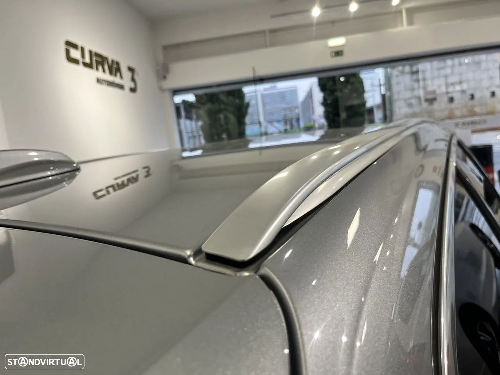 Volvo V90 2.0 D5 Momentum AWD Geartronic - 40