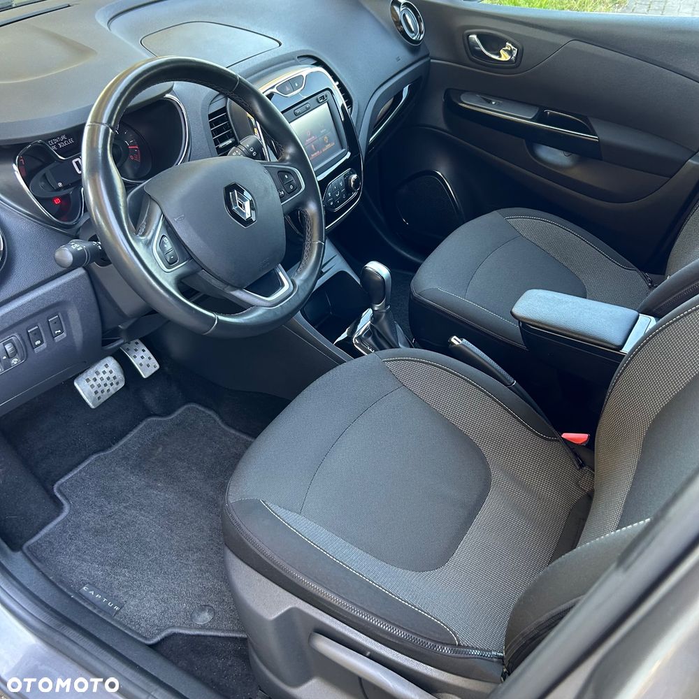 Renault Captur - 13