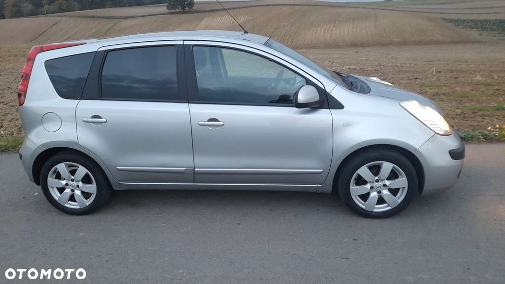 Nissan Note 1.6 Tekna - 3