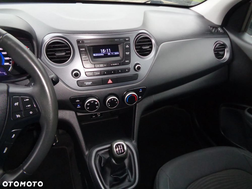 Hyundai i10 1.0 Premium - 13