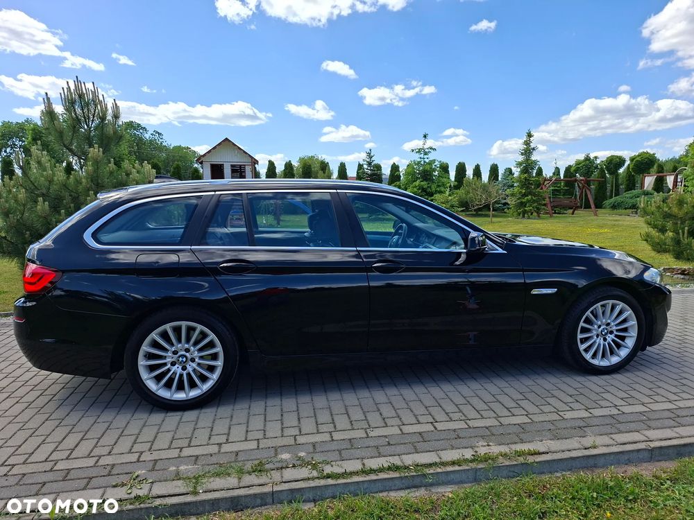 BMW Seria 5 528i - 28