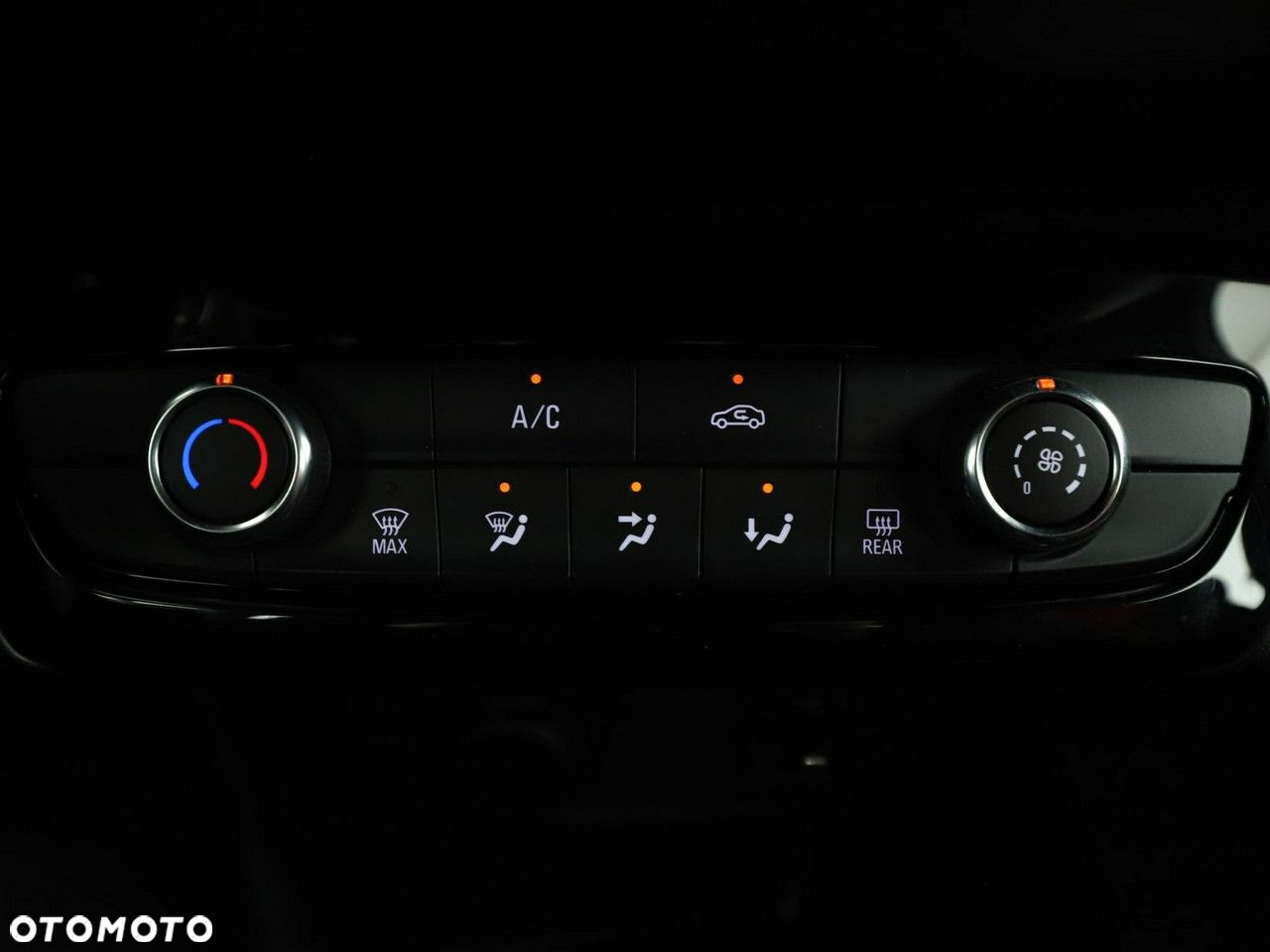 Opel Corsa 1.2 GS Line S&S - 27