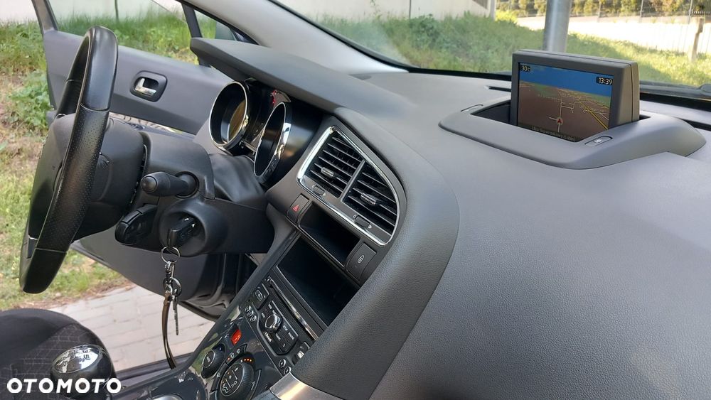 Peugeot 3008 BlueHDi 120 Stop & Start Business-Line - 22