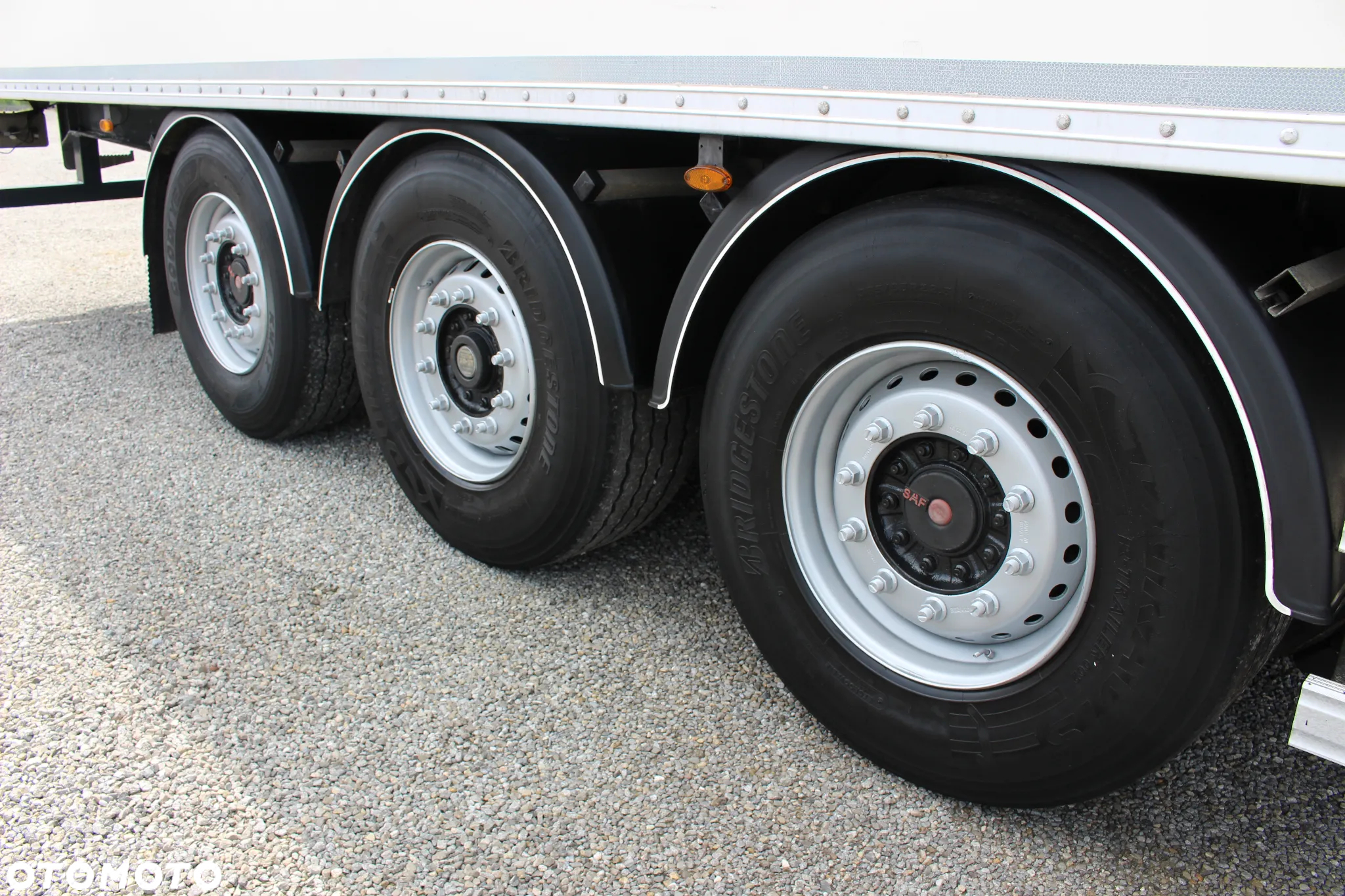 Fruehauf KONTENER /OŚ PODNOSZONA/Doppelstock/ OSIE SAF/ *SERWIS FR*/IDEALNY STAN / - 18