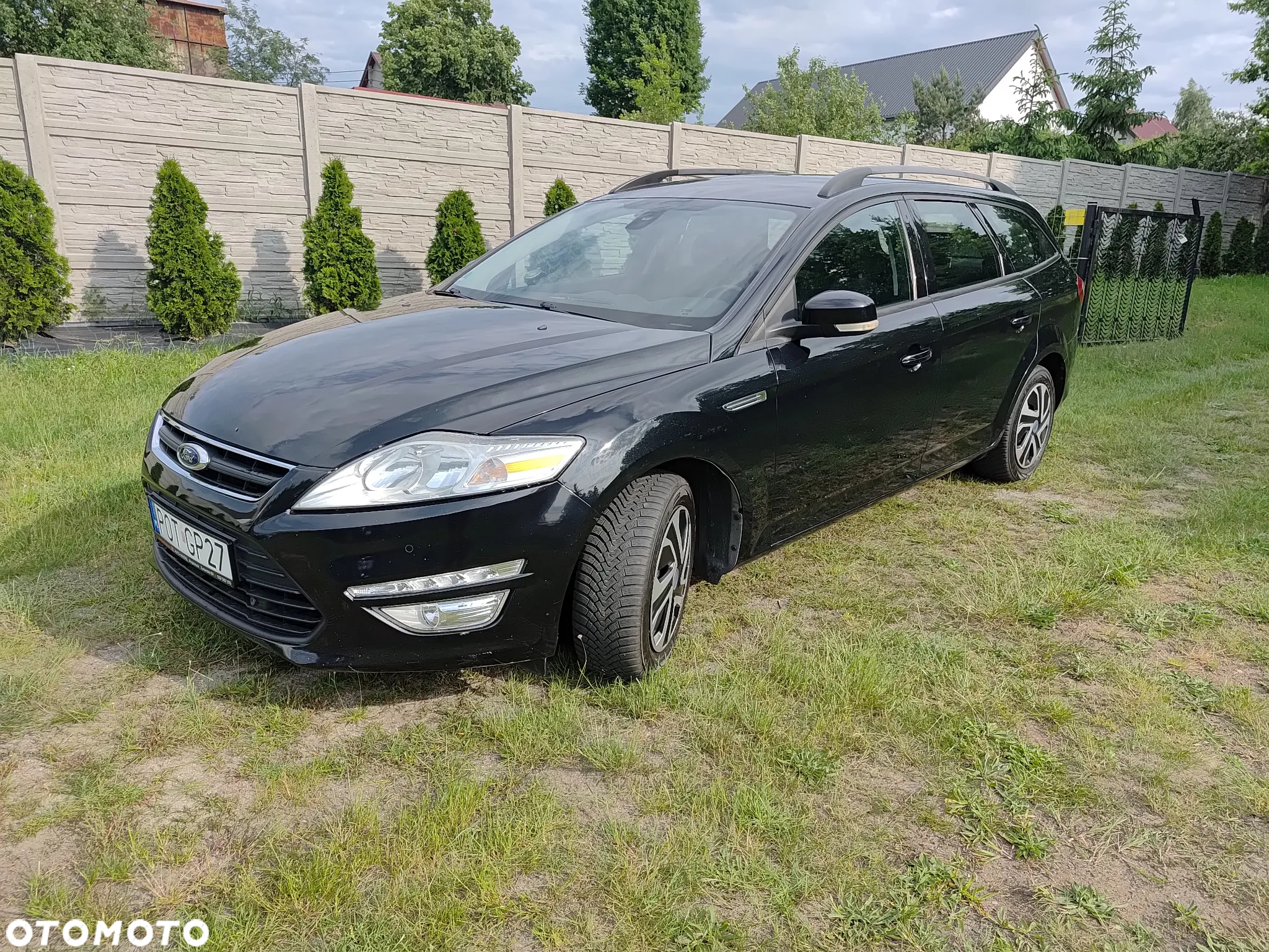 Ford Mondeo 1.6 Ambiente - 2