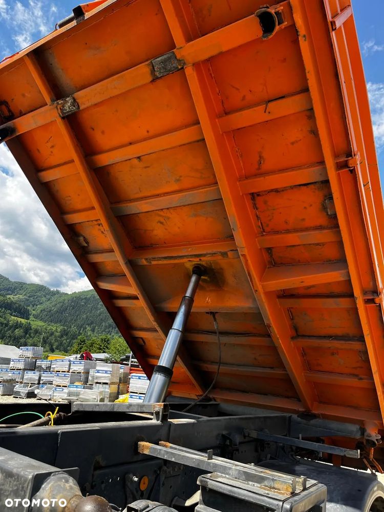 Mercedes-Benz AXOR - 8